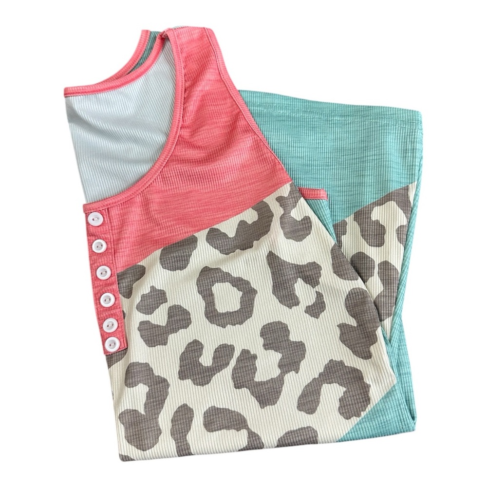 Unbranded Women’s Sleeveless Colorblock Leopard Print Tank Top – Size Medium